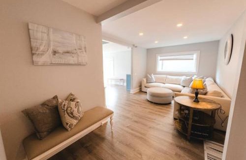 Hyannis House | Charming Hyannis 3 Bed 2 Bath