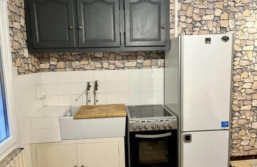 Ruelle-sur-Touvre Apartment | Charming independent studio