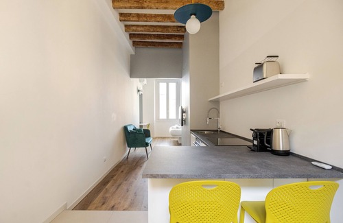 Porta Garibaldi Apartment | Charming Island Apartment in the Heart of Milan