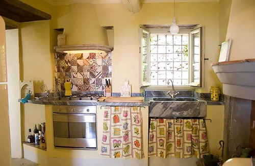 Stazzema House | Charming and Welcoming Cottage with Amazing Sea View