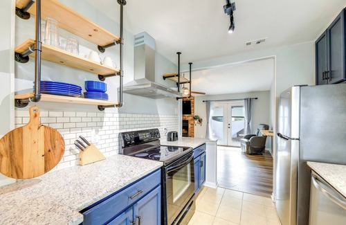 Piney Green House | Charming Jacksonville Abode w/Patio!