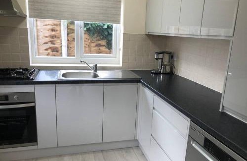 Northwich House | Charming just renovated 2 bed cottage in the centre of village