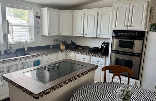 Key Largo House | Charming Key Largo Retreat - Near Marinas, Beaches, Pickleball Courts, and Parks