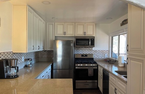 Crestline House | Charming Lake House Retreat with Spectacular Breathtaking Views!