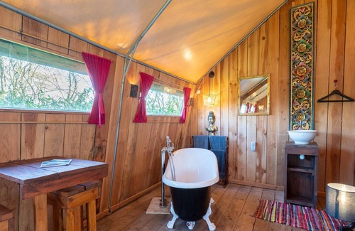 Oeffelt House | Charming lodge with terrace in Oeffelt