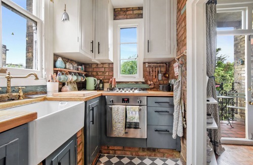 Highgate Apartment | Charming London with balcony