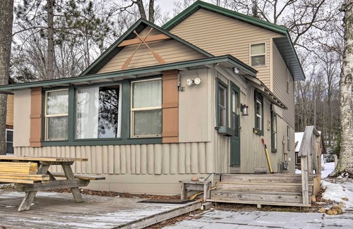 St Germain Cabin | Charming Lost Lake Cabin: Fish, Boat & Hunt!