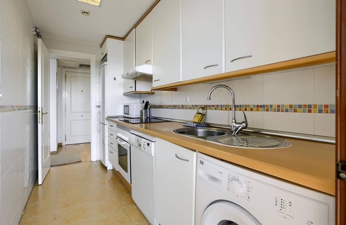 Rejas Apartment | Charming Madrid Airport III
