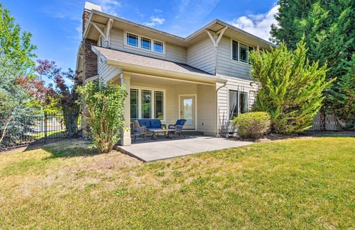 Medford House | Charming Medford Getaway ~ 4 Miles to Downtown!