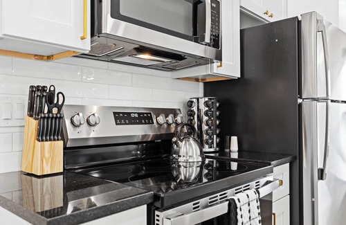 Ferndale Apartment | Charming & Modern 2Bedroom Loft Downtown Ferndale