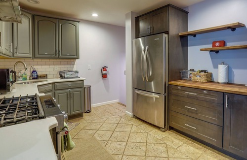 Monroe Township House | Charming Monroe Township Home - 13 Mi to RU!