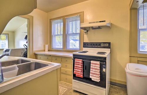 Central - Terry House | Charming Montana Home w/Grill: 6 Mi to Lake Elmo!