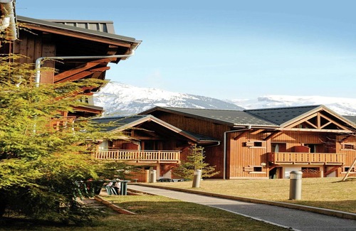 Samoens Apartment | Charming Mountain Getaway