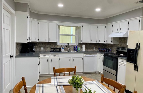Carthage House | Charming, newly remodeled 2-bedroom duplex near Carthage w/AC, fast WiFi