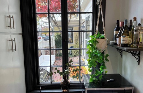 Downtown Harrisburg House | Charming, Newly-Renovated, & Centrally-Located Home in Downtown Harrisburg