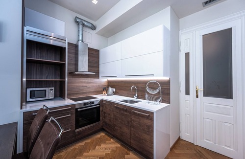 Josefov Apartment | Charming Old Town Apartment – Vězeňská