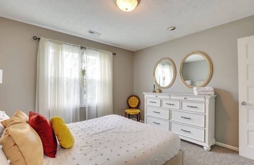 Dahlman House | Charming Omaha Vacation Rental: 1 Mi to Downtown!