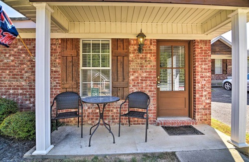 Oxford Cottage | Charming Oxford Home ~ 1 Mi to Ole Miss Campus