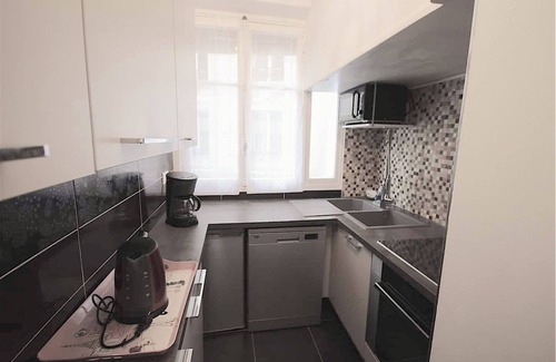 Grenelle Apartment | Charming Parisian Apartment in the heart of Paris