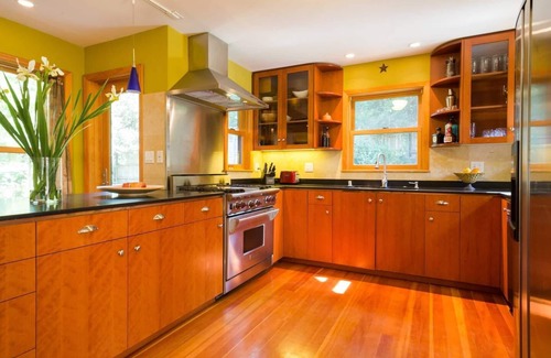 Penngrove House | Charming Penngrove Retreat Home on Half Acre - Hot tub, Nature