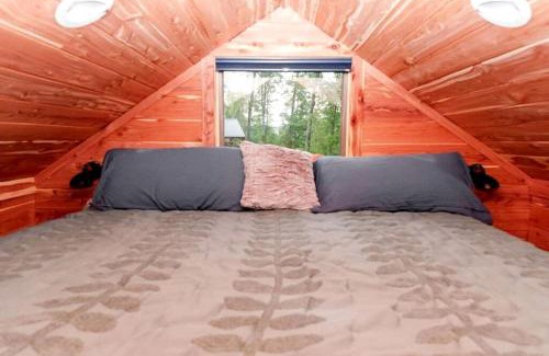 Lupton City House | Charming Pet-Friendly Cabin with Stunning Mountain Views in Chattanooga, Tennessee