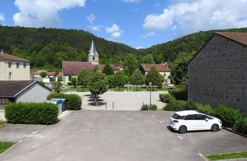 Vouecourt Cottage | Charming Pet-Friendly Gîte for 2 in Vouécourt - Close to Café Restaurant & Village Center