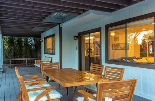Rohnert Park House | Charming Petaluma Retreat: Golf Course&Winery View