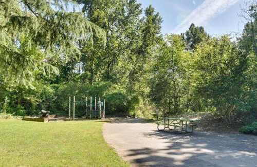 Oak Grove House | Charming Portland Home, Walk to Light Rail!
