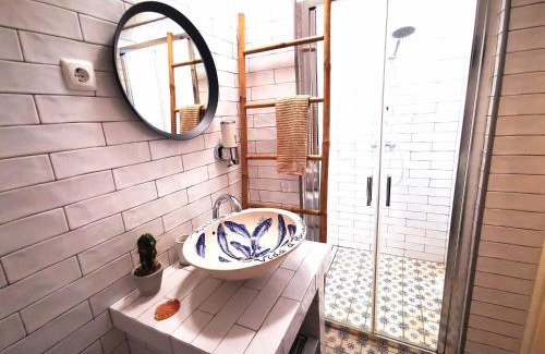 Portimao City Centre Apartment | Charming Portuguese style apartment, for rent "Vida à Portuguesa", "Sardinha" Alojamento Local