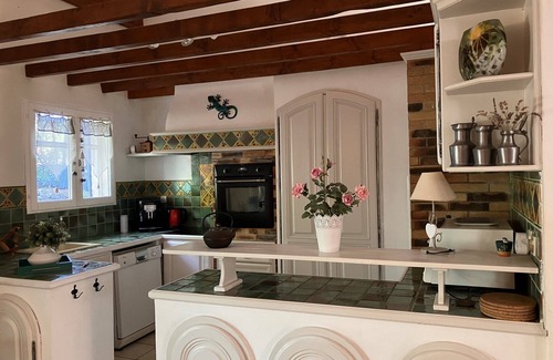 La Roquebrussanne Villa | CHARMING PROPERTY IN HAVEN OF PEACE - PRIVATE POOL