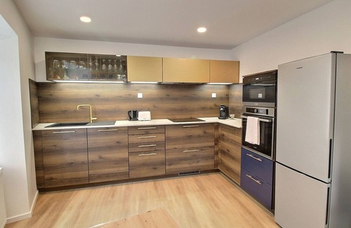 Gueberschwihr Apartment | Charming Renovated Apartment for 4 in Alsace Vineyard, Gueberschwihr