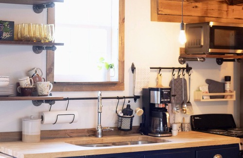 Mathias House | Charming restored barn with 2 bedrooms, 2 baths in beautiful WV mountains