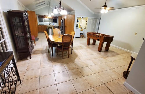 Arlington House | Charming retreat near Downtown and the Hospitals. Short drive to the beach.