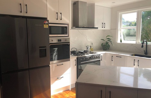 Stokes Valley House | Charming Room available in Stokes Valley, Lower Hutt