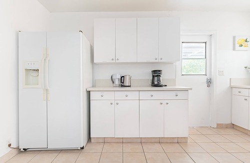 South San Gabriel House | Charming Spacious Home - Modern Comforts, Prime Location