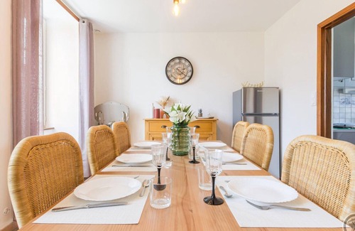 Teurtheville-Bocage Cottage | Charming stone house with enclosed garden in Teurthéville-Bocage