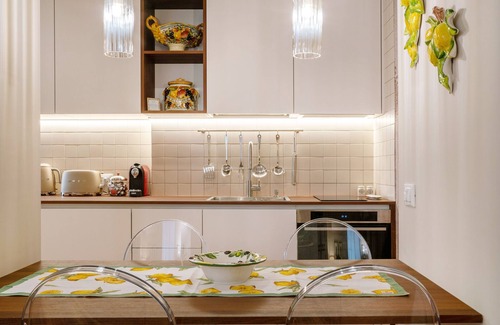 Rome City Centre Apartment | Charming stay in Roma - Luxury Holiday apartment - with an Elevator