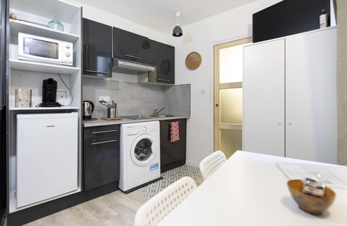 Thionville Apartment | Charming studio city center quiet near train stati