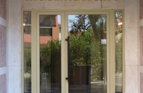 Cros-de-Cagnes Apartment | Charming studio of 35 m² in secure residence 100 m from the beach.