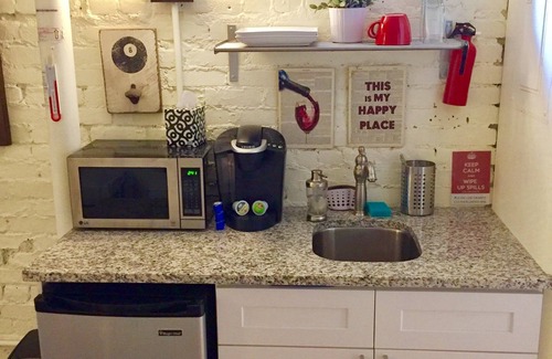 City Park Apartment | Charming Studio in Heart of City Park-Minutes to downtown! MANY AMENITIES!