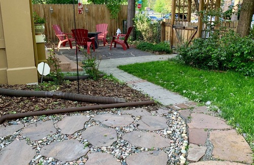 City Park Apartment | Charming Studio in Heart of City Park-Minutes to downtown! MANY AMENITIES!