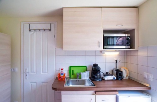 Balatongyorok Apartment | Charming studio "Viola" on the shores of Lake Balaton