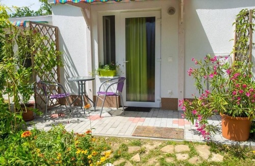 Balatongyorok Apartment | Charming studio "Viola" on the shores of Lake Balaton