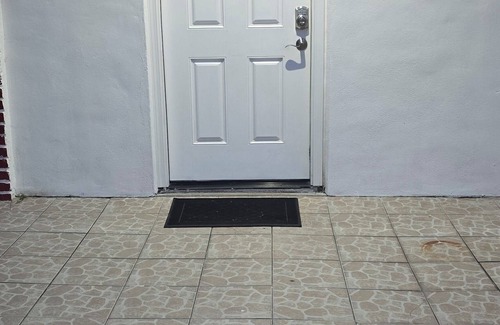 Old Seminole Heights Apartment | Charming studio with AC and WiFi in brilliant Tampa