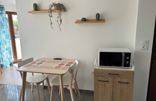 Ebersheim Apartment | Charming studio with terrace