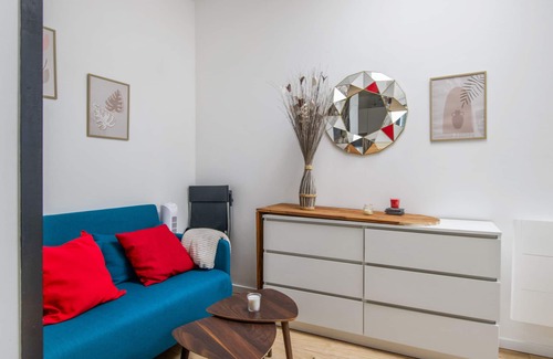 Lille Sud Apartment | Charming studio with terrace in Lille - Welkeys