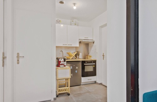 Lille Sud Apartment | Charming studio with terrace in Lille - Welkeys