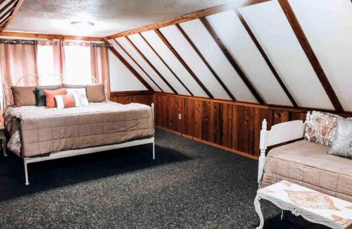 Palisades House | Charming Swan Valley Cottage with Clubhouse Access Near Palisades Lake, Idaho
