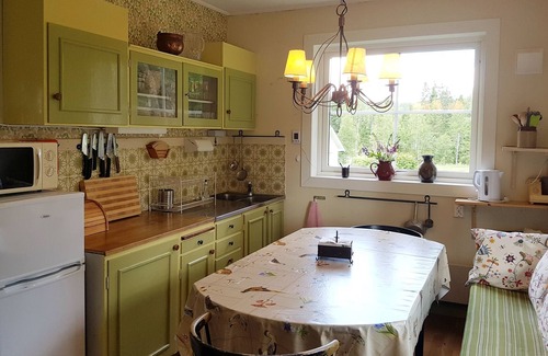 Odskolt House | Charming Swedish house in secluded location, Free Wifi, 6 pers, 3 bedrooms, Nature