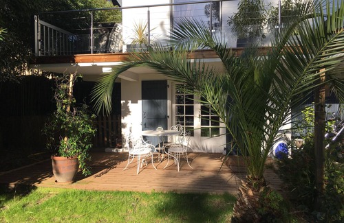 Seignosse Apartment | Charming T2 garden with trees and parking, close to beaches and golf course.